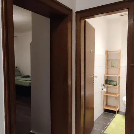 Gaestezimmer Quarto em Acomodações Particulares *